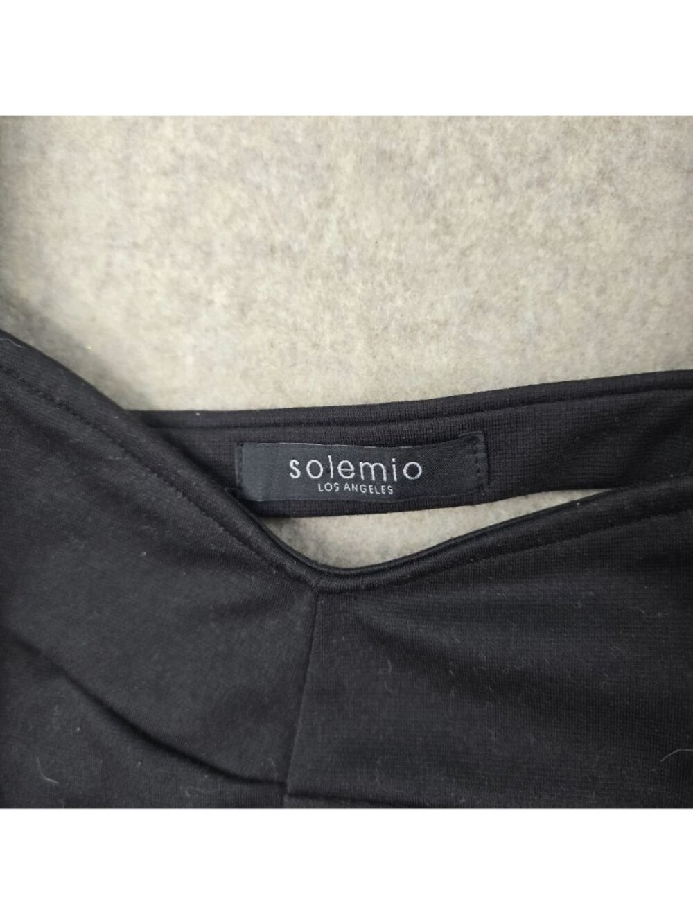 Solemio Womens Black Strappy Crop Top Large Polyester Blend Fitted Cutout Back - Picture 3 of 6